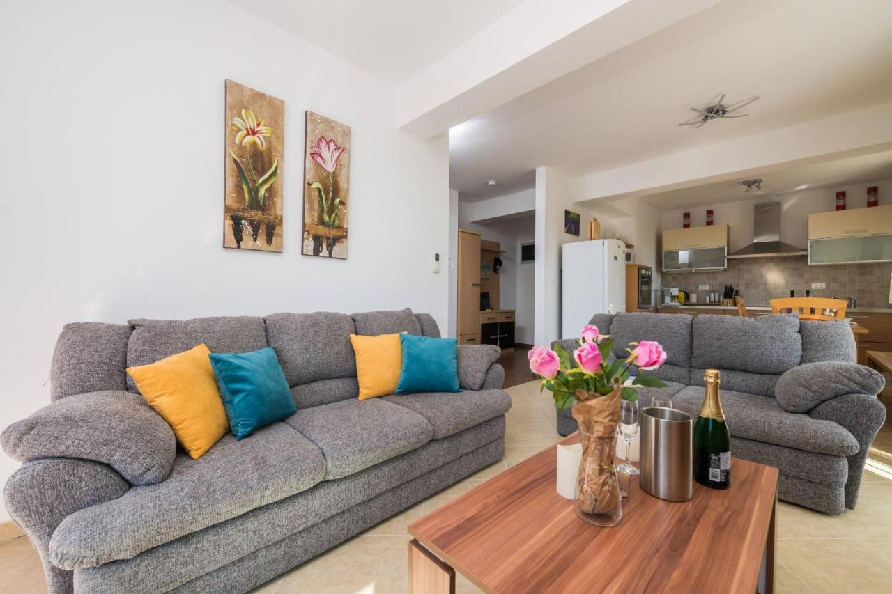 Apartment Carpe Diem Премантура Екстериор снимка